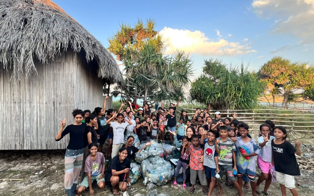 Caring for the Ocean Starts at the Shore: A Beach Clean-Up at Loedi Beach, Rote Ndao